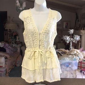 Ivory lace peplum vest by Mustard Seed